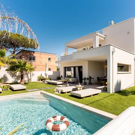 Maya Rooftop Access Heated Pool Villa *